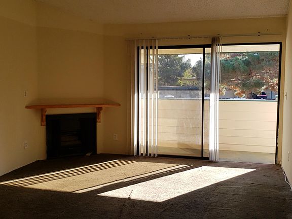 5th image of 44424 15th St E APT 5