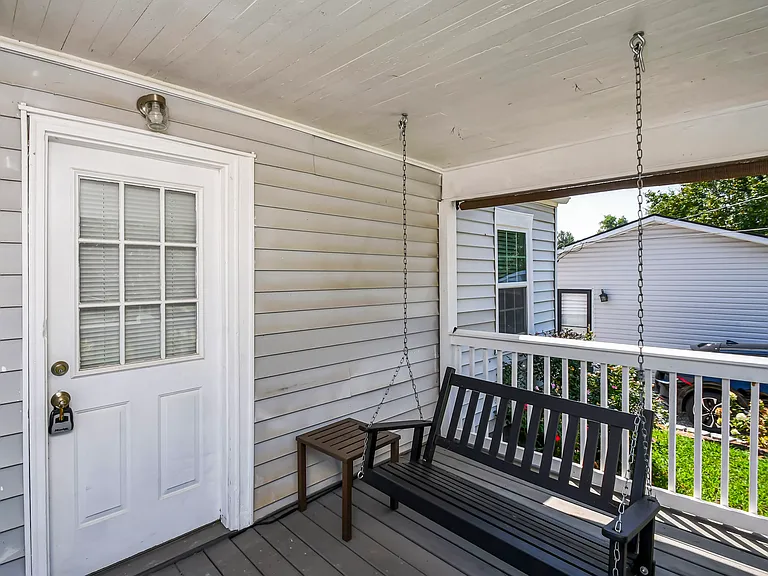 W Dennis Dr — Photo 6