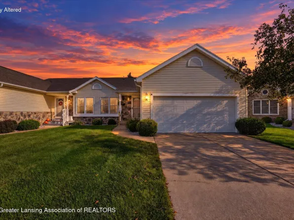 7606 Sugar Maple Cir, Lansing, MI 48917