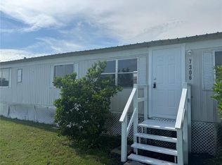 7306 Ismail Rd, Dover, FL 33527