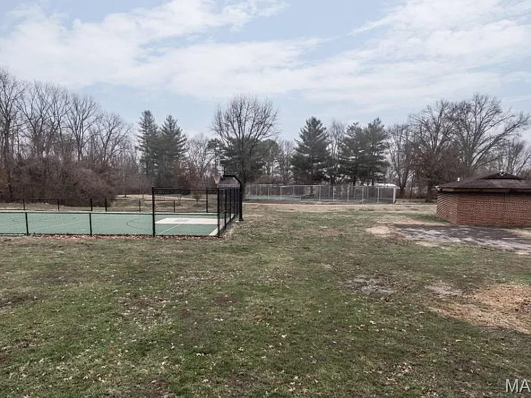 464 Hill Drive Ct — Photo 12