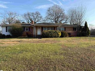 122 Buddy Ave, Greer, SC 29651