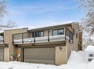 4436 Arden View Ct, Arden Hills, MN 55112