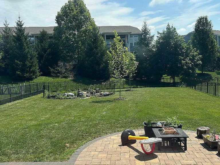 54 Shady Pines Ave — Photo 16