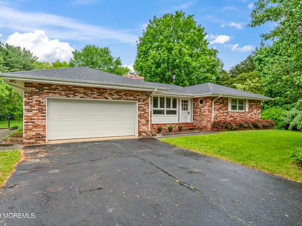 205 Edgemere Drive, Toms River, NJ 08755