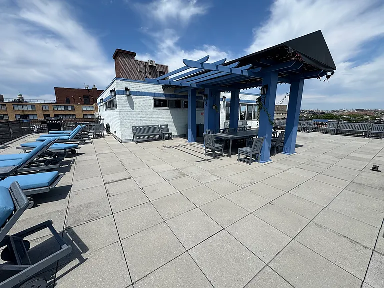 1205 N St NW #605 — Photo 11