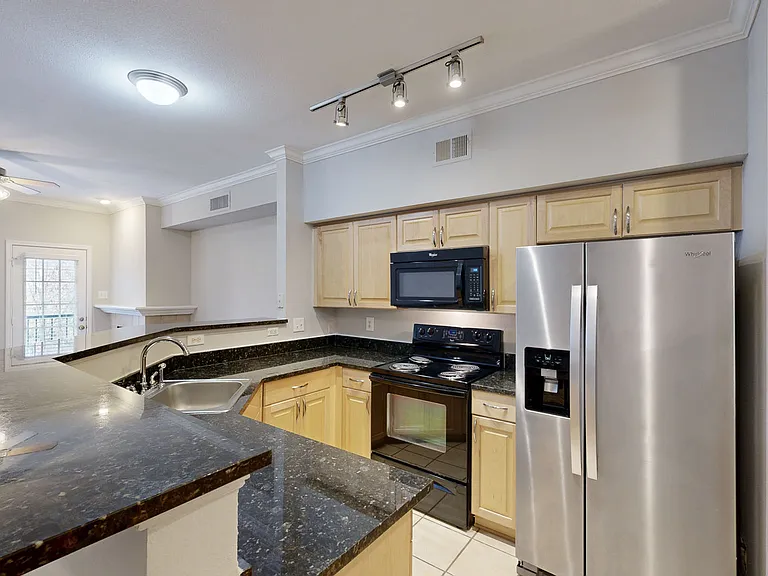 The Carriage Homes at Wyndham — Photo 74