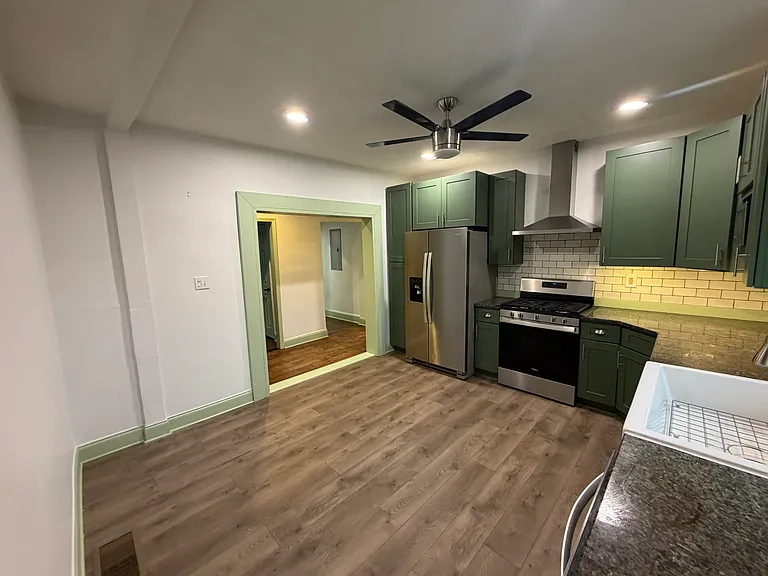 Ashby Grv SW — Photo 13