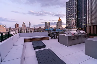 Rented by Lavenue Group Inc