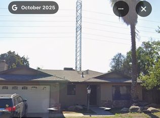 5940 E Illinois Ave, Fresno, CA 93727