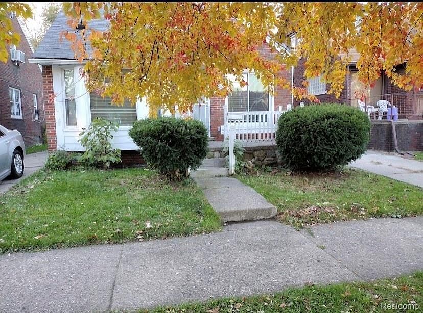 18703 Barlow St, Detroit, MI 48205 Zillow