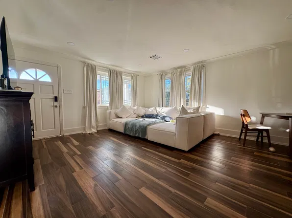 209 Aurora Ave, Metairie, LA 70005