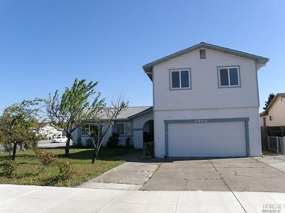 2nd image of 1001 S McDowell Blvd