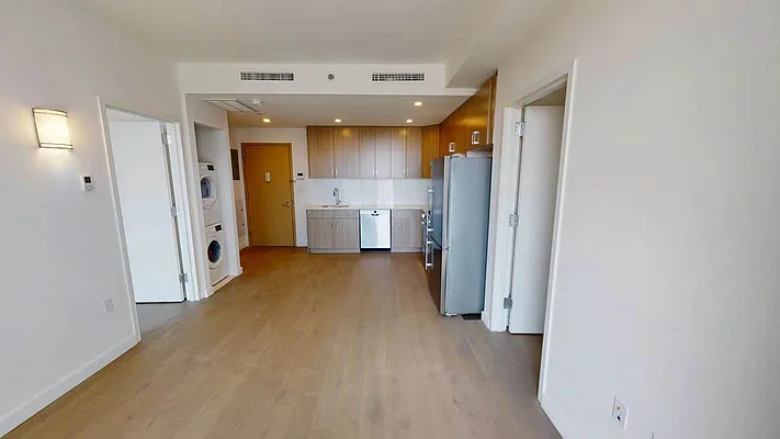 Rented by YouYork Management LLC | media 17