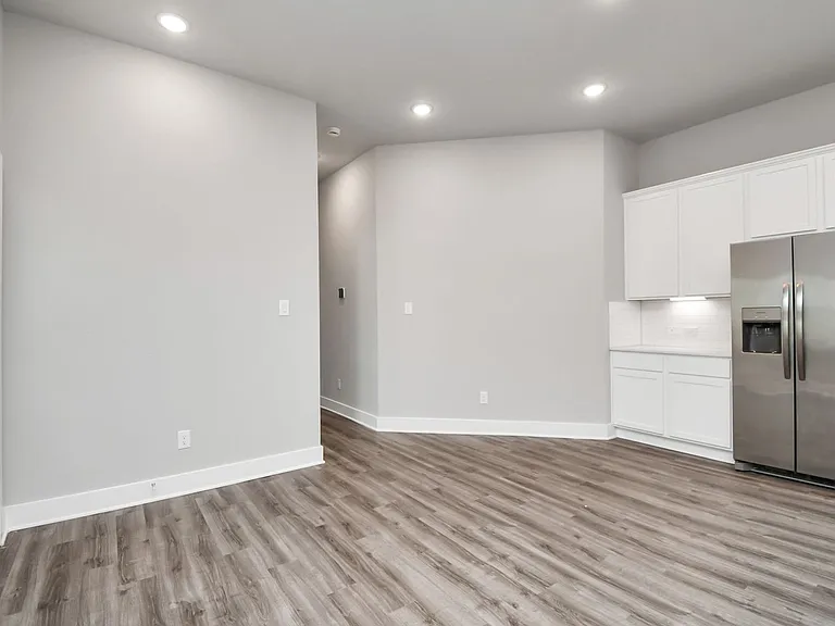 21014 Bay Village Dr #A — Photo 17