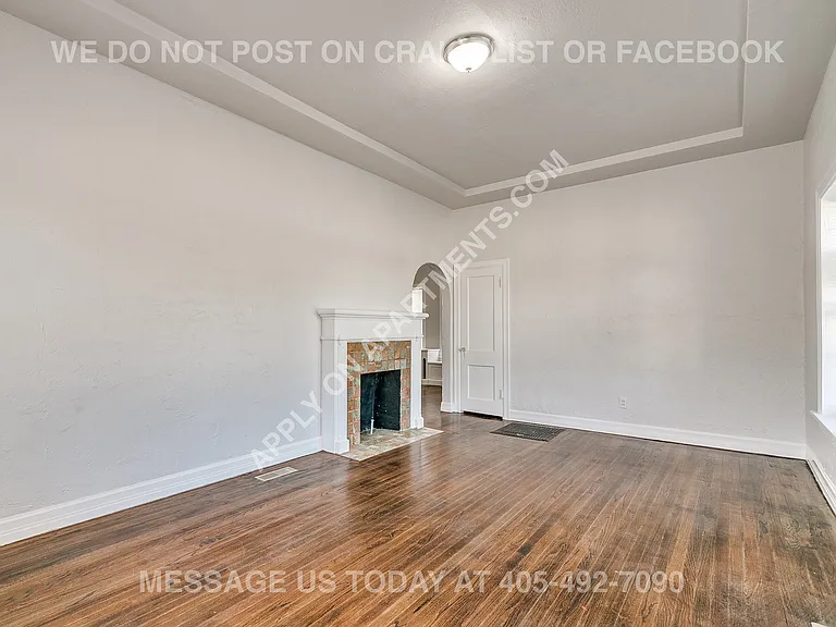 1130 NW 39th St #1130.5 — Photo 6