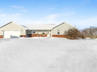 6864 County Road Mm, Larsen, WI 54947