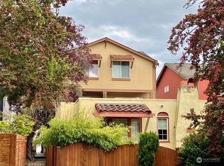 4506 40th Ave SW #B, Seattle, WA 98116