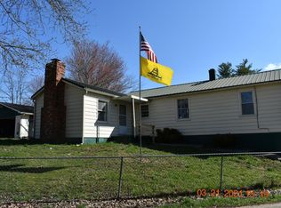 400 Flint Rd, Waco, KY 40385