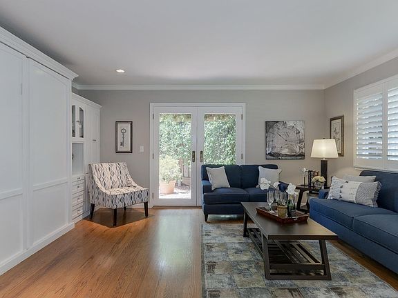 5th image of 887 Poppy Ct