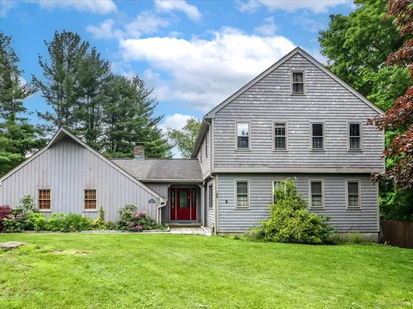 5 Winthrop Road, Bethel, CT 06801