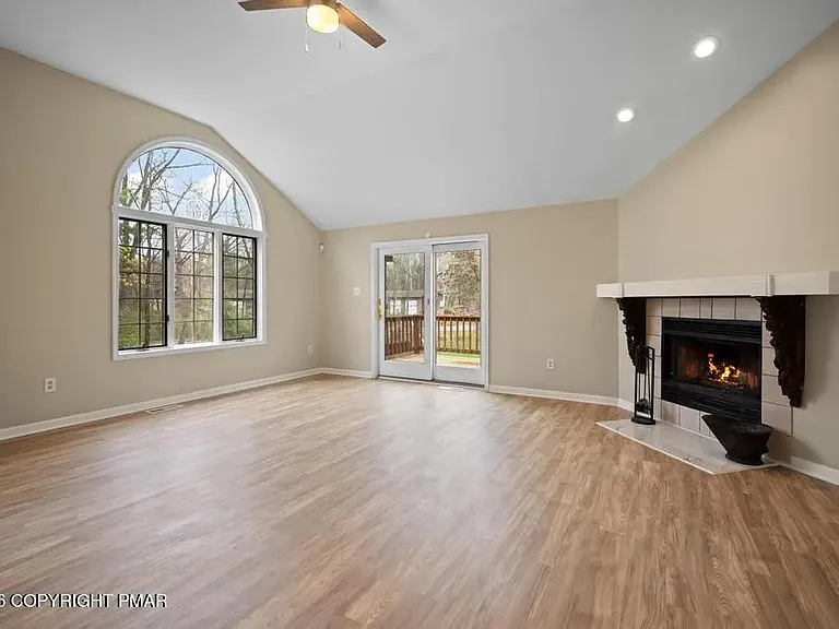 Meadowsage Ct — Photo 11