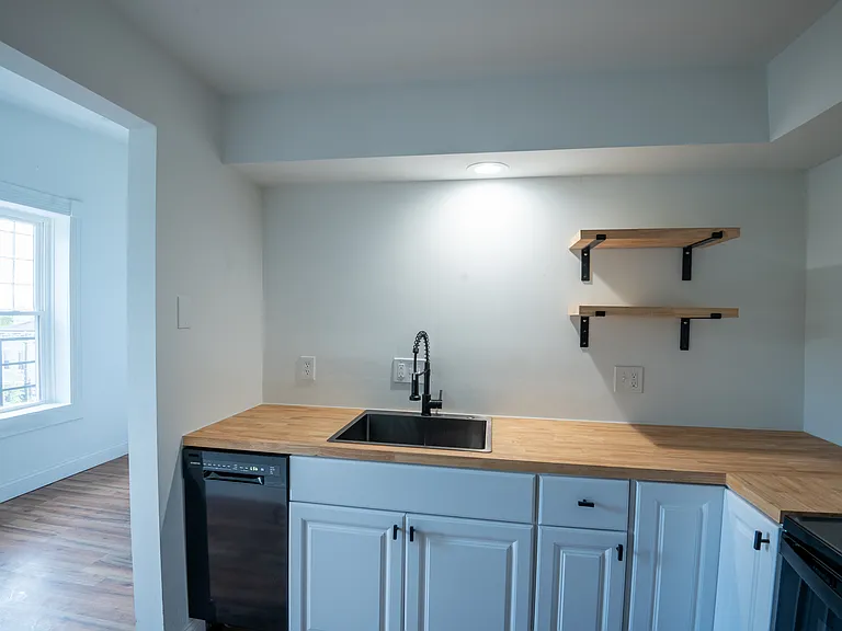 2136 Ravine St #6 — Photo 9