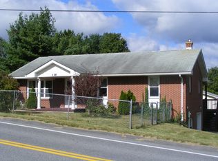 138 S 11th St, Oakland, MD 21550