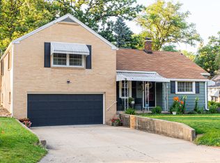 609 Armeida St, Dixon, IL 61021