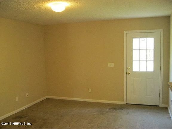 3rd image of 1335 Winnebago Ave