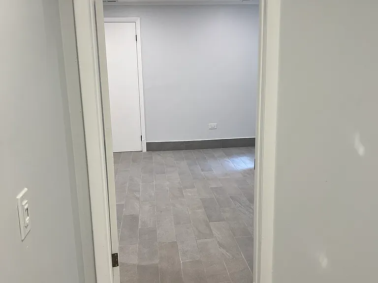 Bedroom entry