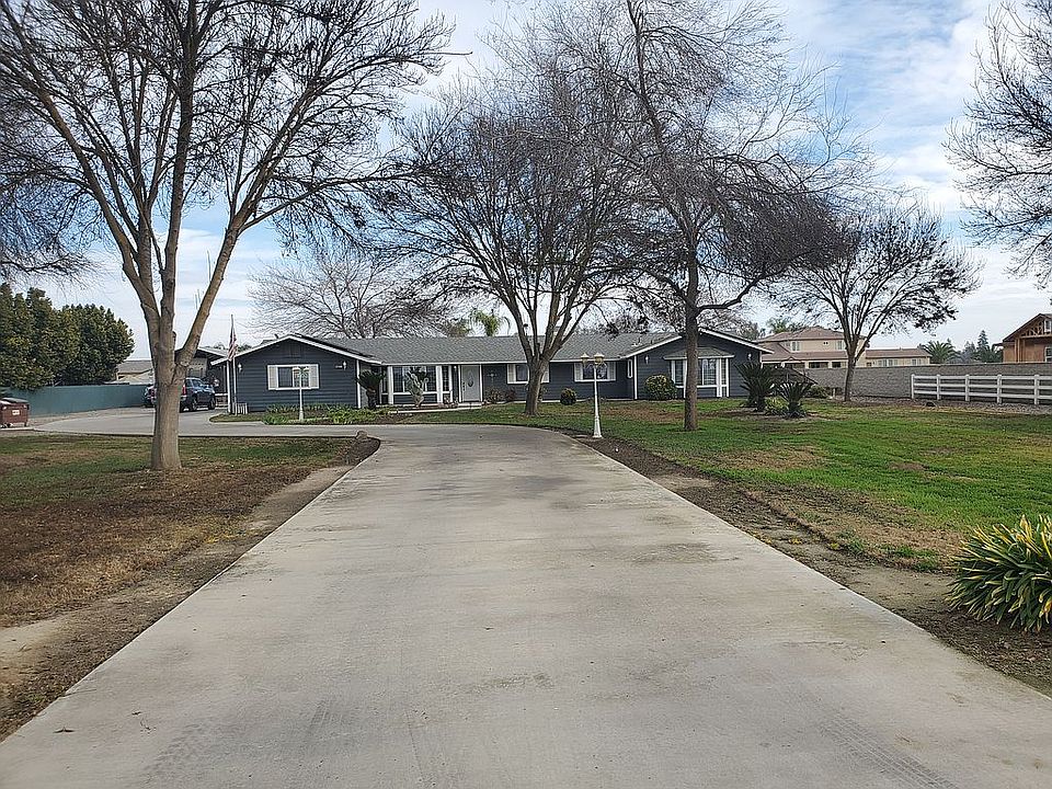 1st image of 8617 14th Ave