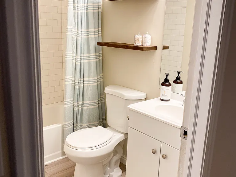 1553 S 1030th St W — Photo 31