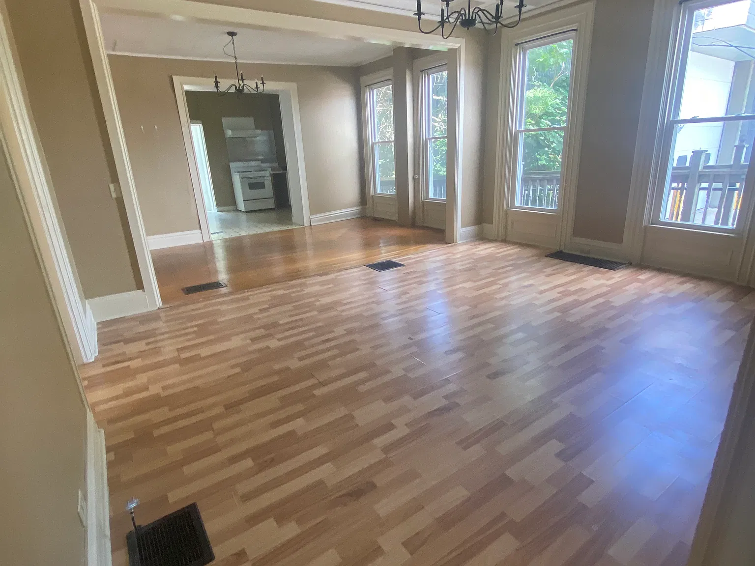 914 State St — Photo 1