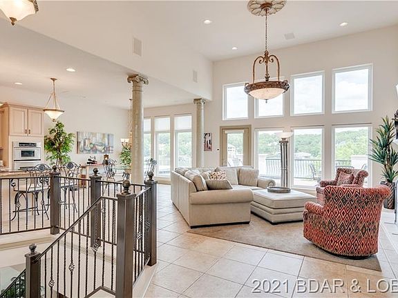 5th image of 672 Brookhaven Ln