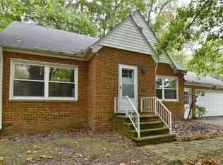 4025 Ellendale Rd, Moreland Hills, OH 44022
