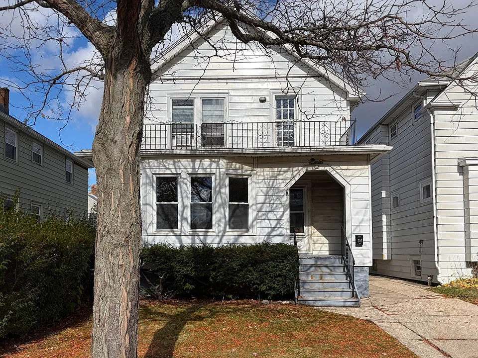 316 Nassau Ave