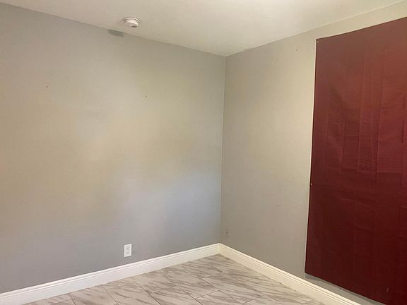 4th image of 1751 LAUDERDALE MANOR Drive
