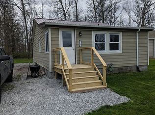 17761 Scott St, Lake Milton, OH 44429