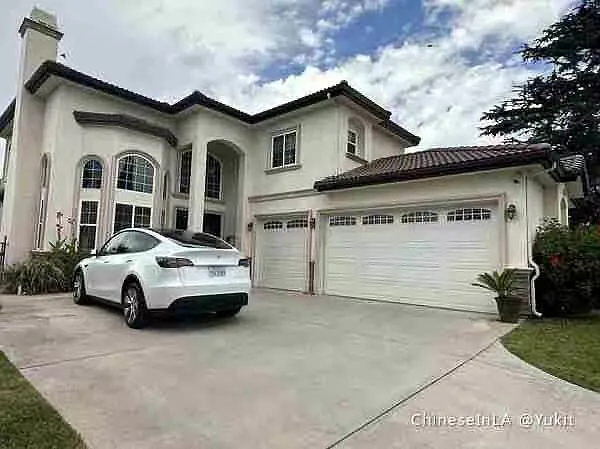 13736 Monterey Ave — Photo 3