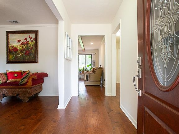 5th image of 4608 Foxcroft Ct