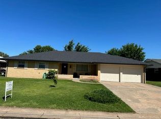 1630 N Calhoun Ave, Liberal, KS 67901