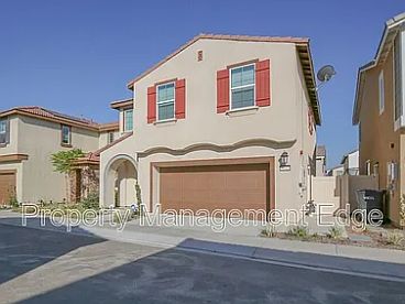 2nd image of 36644 Desert Tortoise Rd