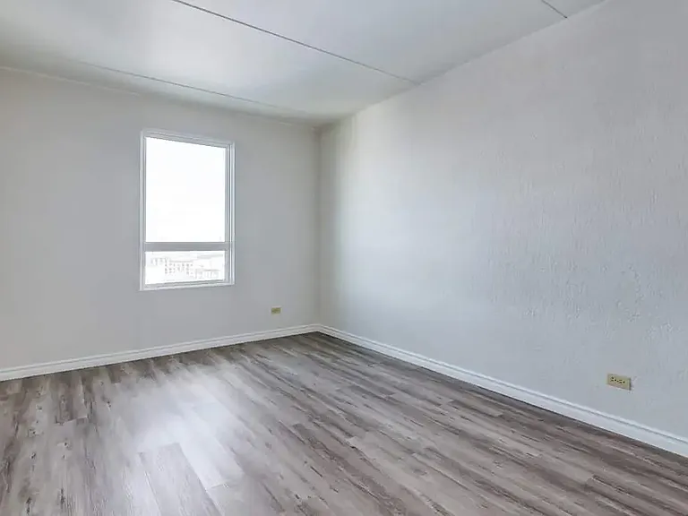 360 Cumberland Ave #2004 — Photo 12
