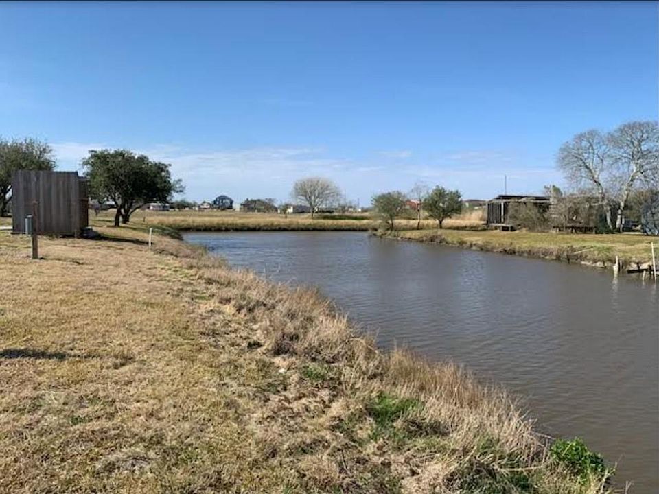 2nd image of 3519 Bastrop St