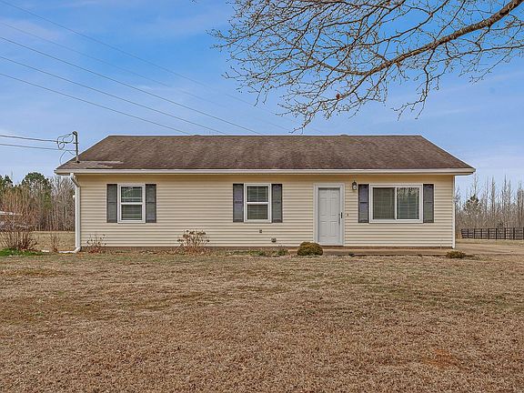 3rd image of 63 County Road 349