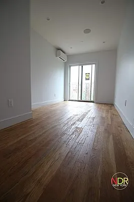 Rented by Next Door Realty NYC | media 32