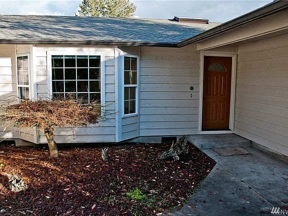 3rd image of 1302 Mountain Aire Dr SE
