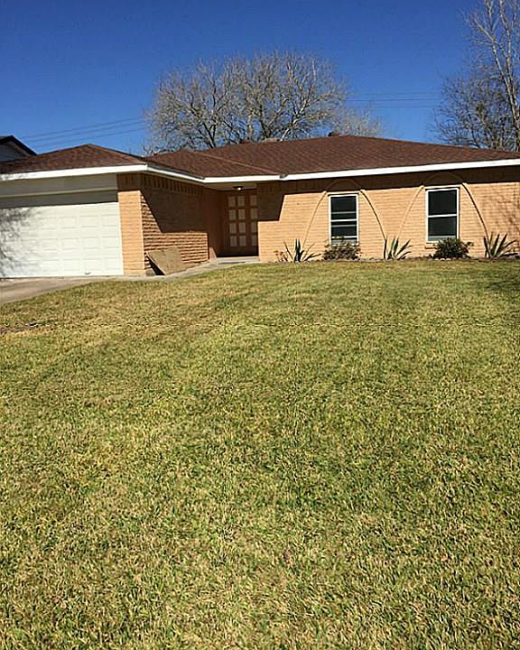 1st image of 17003 Bougainvilla Ln