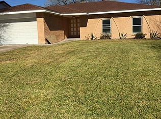 17003 Bougainvilla Ln, Friendswood, TX 77546